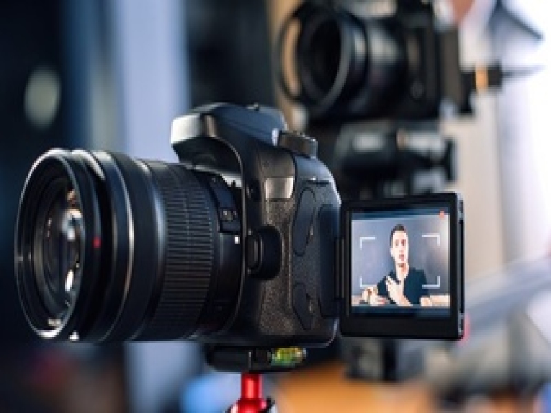 הפקת וידאו לעסקים – מדוע זה הפתרון הכי יעיל?
