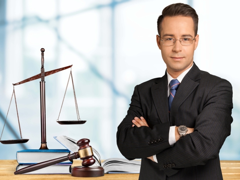 איך לבחור עורך דין עבורכם?