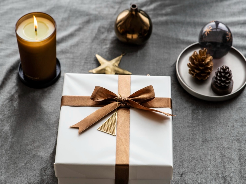 שוברים את הראש עם מתנה לחברה? ככה תבחרו נכון