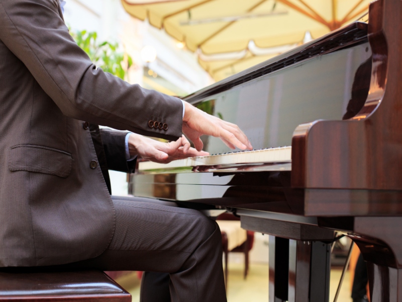 מה הקשר בין פסנתר אקוסטי לטיפול בדמנציה?