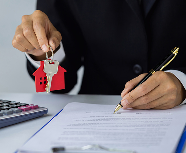 עו"ד עסקאות בינלאומיות - ליווי עסקאות נדל"ן