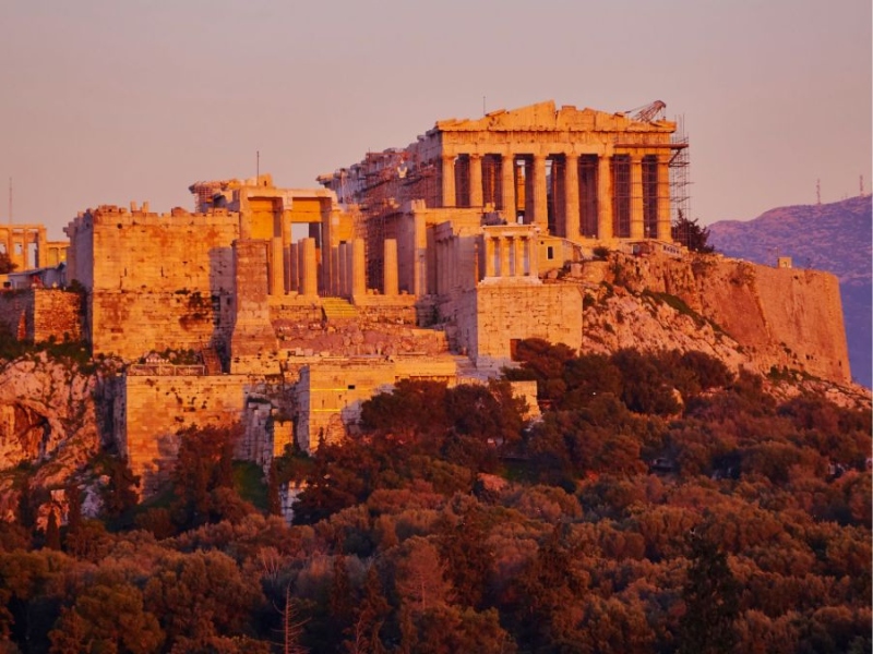 למה שווה להשקיע ולעלות לאקרופוליס באתונה?