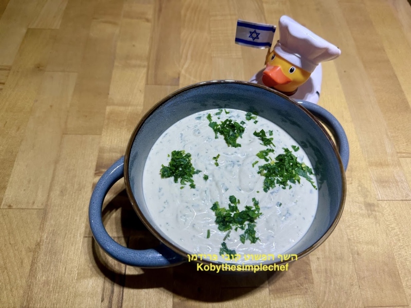 טחינה ירוקה עם פטרוזיליה אורגנית מיוחדת ומשודרגת טבעונית ללא גלוטן