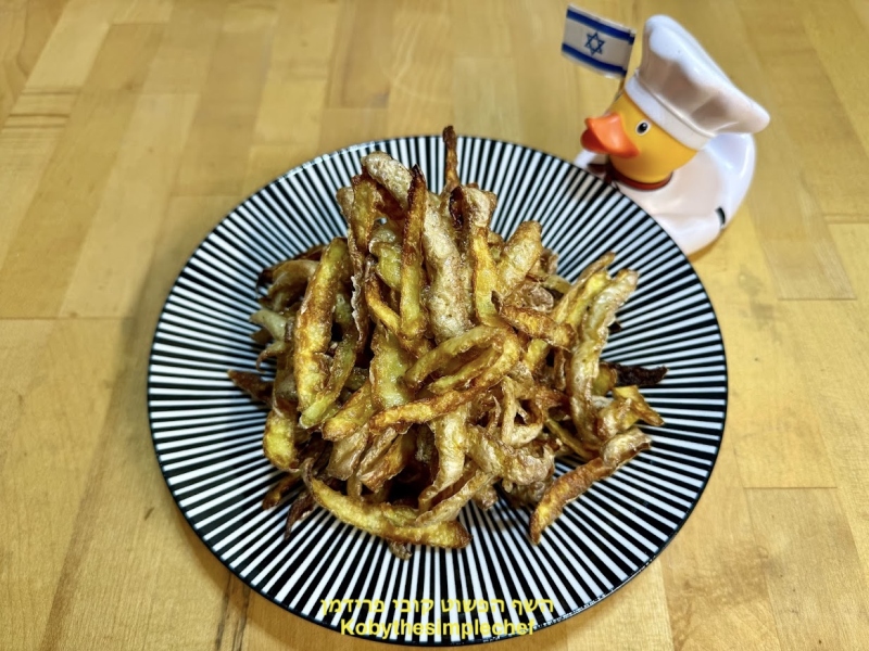 מדורת צ׳יפס מקליפות תפוא טבעוני ללא גלוטן