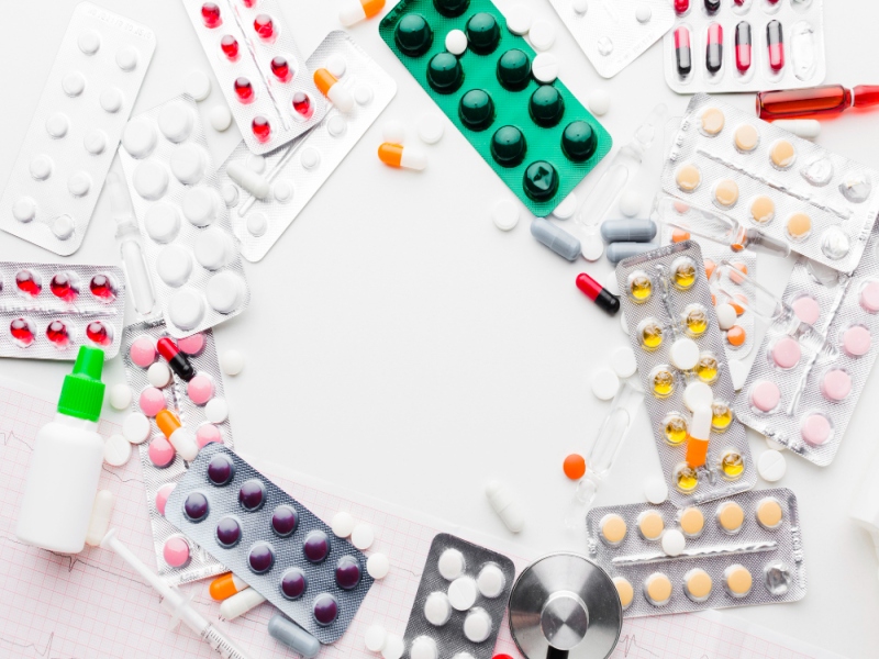 כשאין מענה מקומי: איך מתמודדים עם מחסור בתרופות חיוניות?