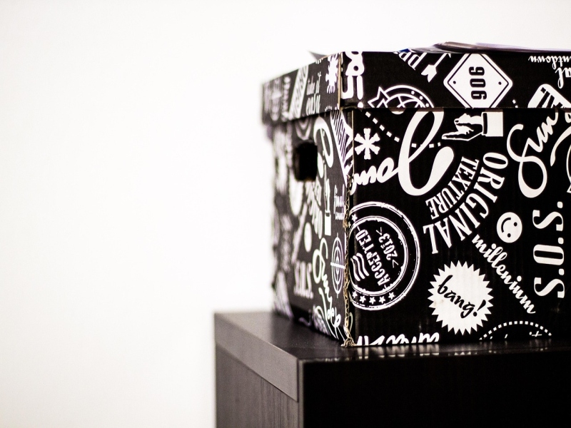 איך אריזות קרטון מעוצבות יוצרות חוויית לקוח בלתי נשכחת