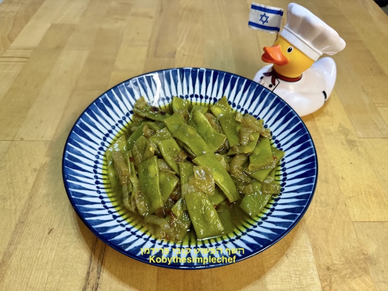 שעועית רומאנו (הולנדית תורכית הילדה) ברוטב בצל מקורמל טבעוני ללא  גלוטן