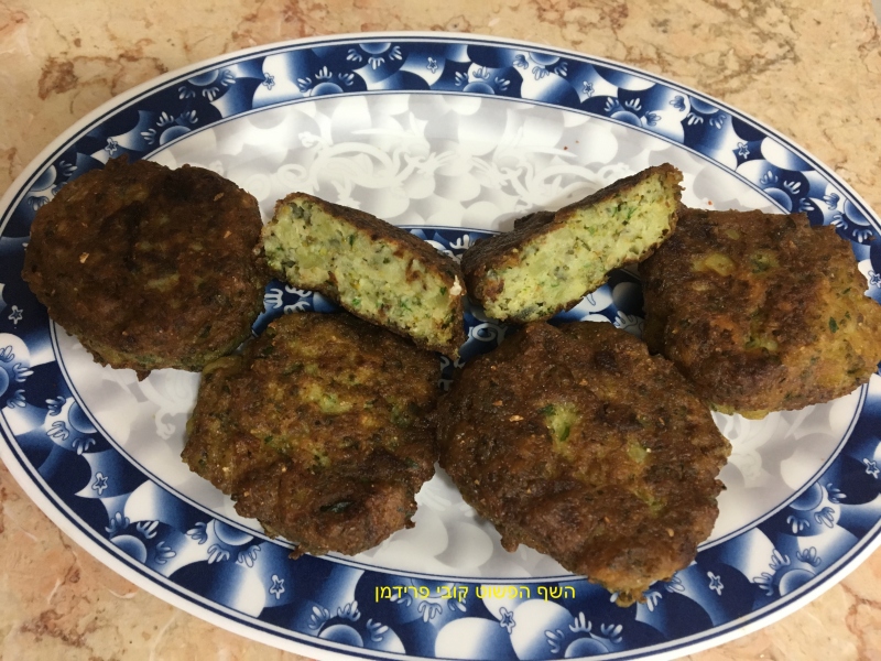 לביבות ברוקולי עם קמח חומוס ללא גלוטן