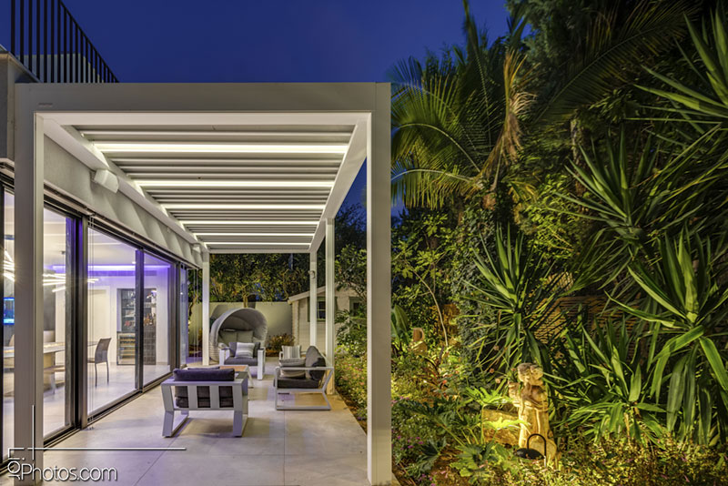 על הקשר בין עיצוב הגינה לעיצוב הבית