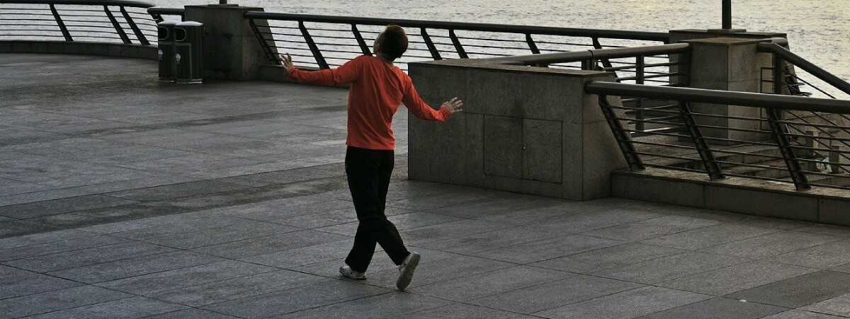 לרקוד על מדרגות הרבנות לרקוד על מדרגות הרבנות