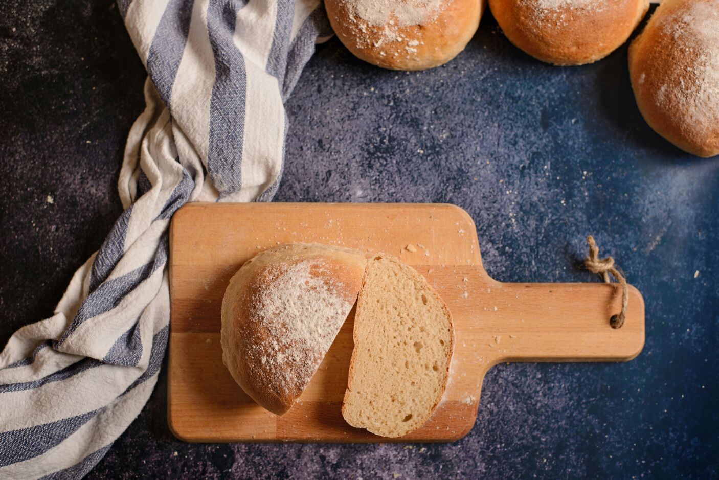 לחמניות מקמח כוסמין בהיר