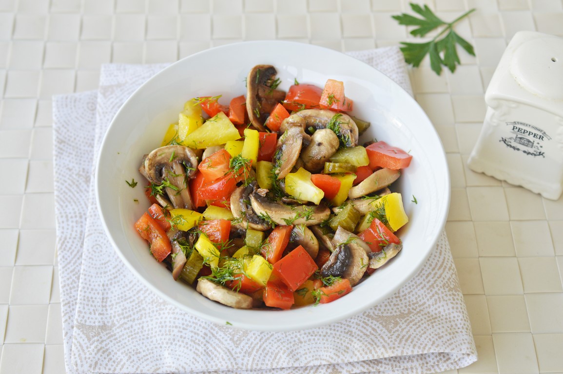 סלט פטריות קר