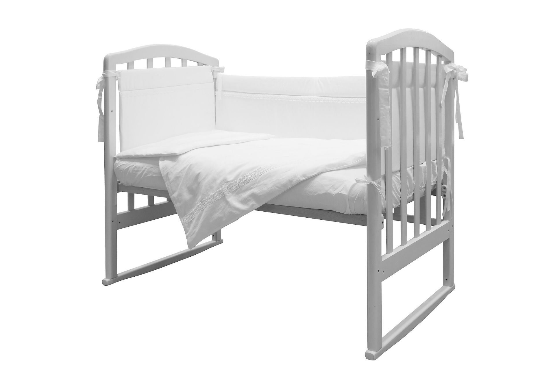 ההבדל בין מיטה לעריסה ההבדל בין מיטה לעריסה